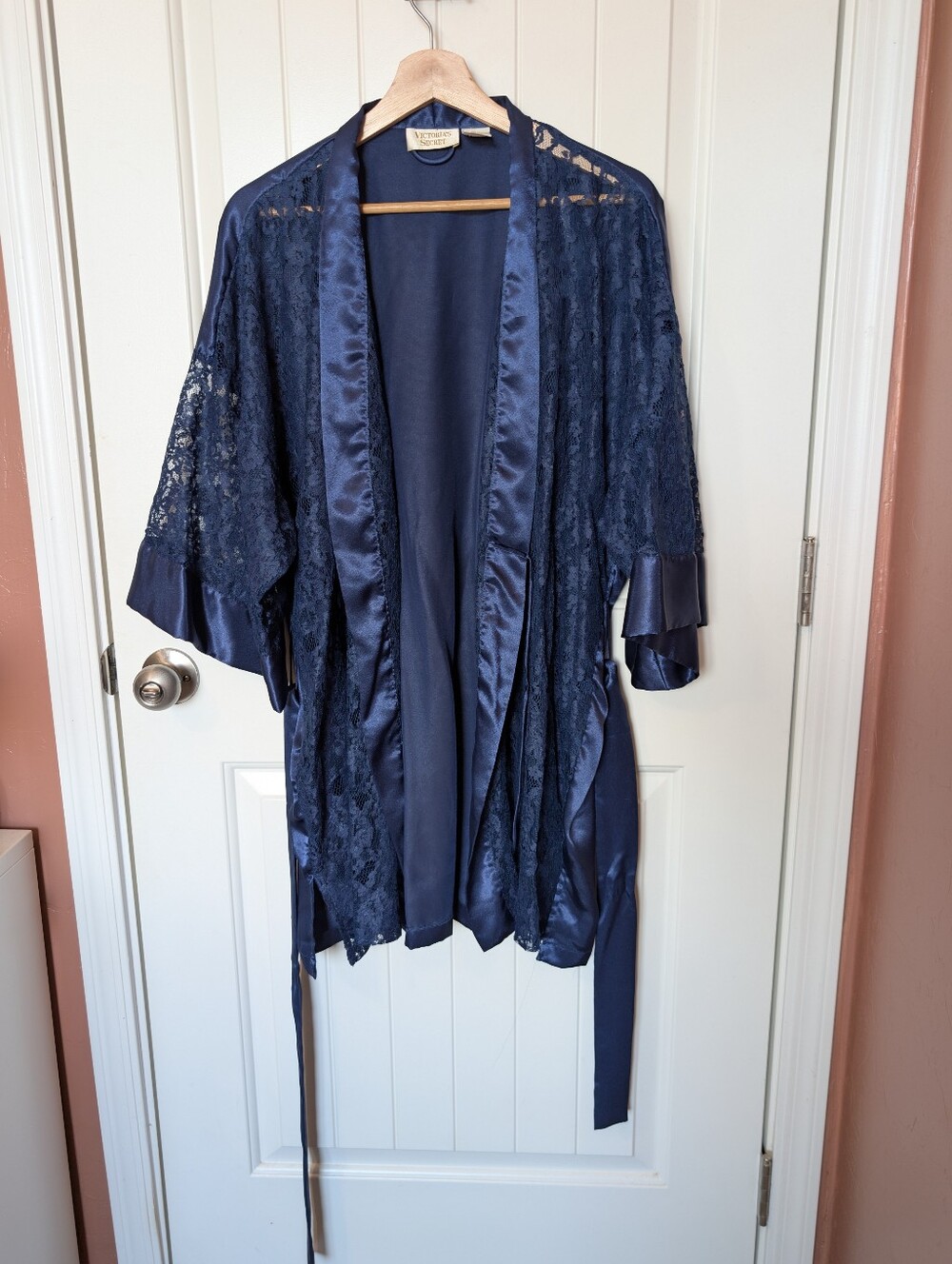 Vintage Victoria’s Secret Gold Label Lace Robe One Size Navy Blue